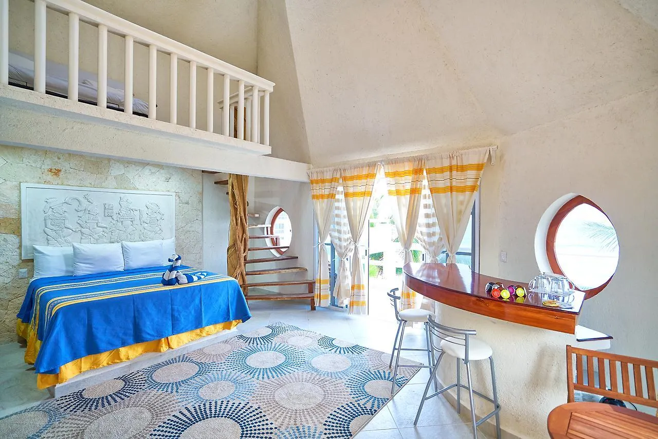 Casa Cenote Bed & Breakfast Tulum Mexico