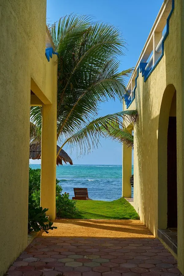 Casa Cenote Bed & Breakfast Tulum
